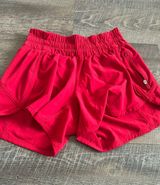 Red Lululemon Hotty Hot 4" Photo 0