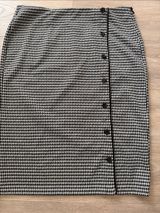 Lauren Ralph Lauren Black and White Houndstooth Pencil Skirt with Side Buttons Photo 0
