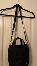 Crossbody Purse Photo 0