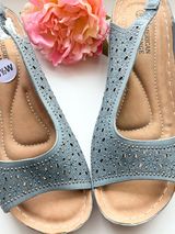 American Exchange Light Blue Laser-Cut Comfort Sandal 8.5W Photo 0