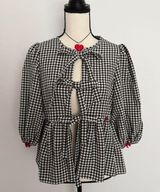 Boutique black & white gingham bow tie up blouse with mini red bows & red rosebuds Photo 0