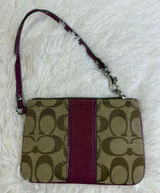 Coach Signature Purple Wristlet Photo 0