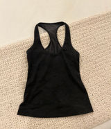 Lululemon Tank Photo 0