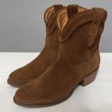 3266 | Dingo Tumbleweed DI561 Suede Western Boots Whiskey Brown Women 8M Photo 0