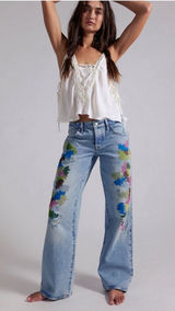 Free People Tennessee Low Rise Boyfriend Jeans- size 25 Photo 0