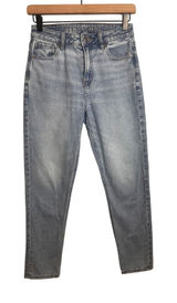 American Eagle Mom Jean High Rise Strigid Light Wash Denim‎ Blue Womens 0 Short Photo 0