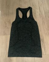 Lulu tank top  Photo 0