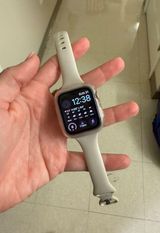 Apple Watch SE 40mm Photo 0