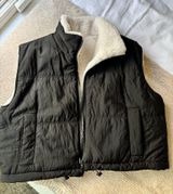 Thread and supply reversible vest Photo 0