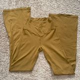 Flare Leggings Photo 0