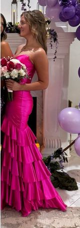 Pink ruffle Sherri Hill dress Photo 0