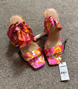 NWT Express Vibrant Pink and Orange Retro Floral High Heel Sandals size 7.5 Photo 0
