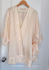 Victoria's Secret Vintage Gold Label‎ Baby Pink Robe with Tie Sabrina Carpenter Photo 0