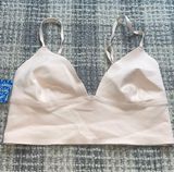 Bra Photo 0