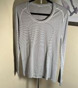 LULULEMON Swiftly Long Sleeve Top size 10 great condition Photo 0