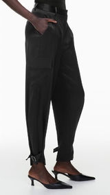 Aritzia Babaton Black Satin Cargo‎ Pants High Rise Adjustable Buckle Hem Size 4 Photo 0