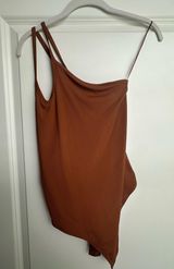 Abercrombie One-Shoulder Bodysuit Photo 0