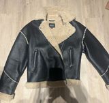 Leather Jacket Photo 0
