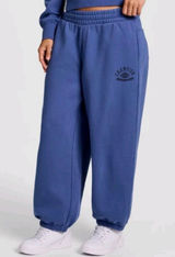 LIMITED Champion Baggy Cropped Phys Ed Joggers Photo 0