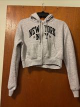 Refuge Athletics NEW YORK Cropped Zip Hoodie Jacket - Gray Photo 0
