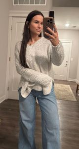 Sweater Size L Photo 0