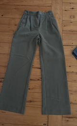 Abercrombie Green Trousers Photo 0