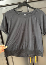 Black Athletic Cropped T-shirt Photo 0