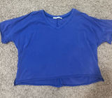Blue-ish purple-ish top Photo 0
