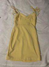 yellow mini dress Photo 0