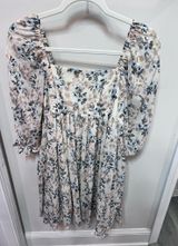 Dress Multiple Photo 0