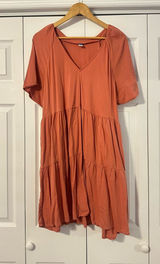 Old Navy Coral Tiered V-Neck Women's Dress, Size XL Photo 0