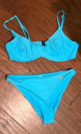 Blackbough Bikini Photo 0