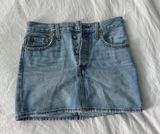 Levi’s icon Jean skirt Photo 0