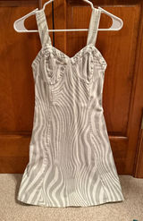 Sincerely Jules zebra print green dress Photo 0