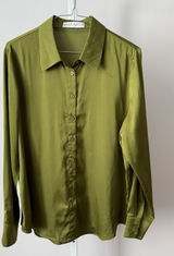 Petal and Pup sz‎ XS Olive Green Satin Button Blouse Shirt Preppy Minimalist Photo 0
