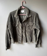 American Eagle Olive Corduroy Cropped Shacket Jacket Raw Hem Women’s Small Photo 0