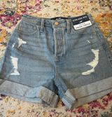 Jean Shorts Photo 0