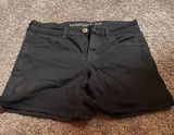 Shorts Photo 0