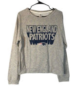 NFL Women’s Gray New England Patriots Long Sleeve Football T-Shirt Size Medium Photo 0