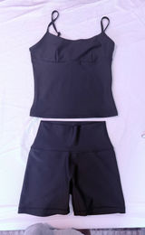 Aritzia Workout Set Photo 0
