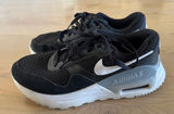 Nike Air Max SYSTM sneaker black white womens size 8.5 Photo 0