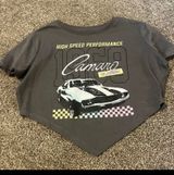 graphic crop tee Photo 0