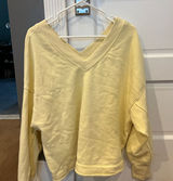 Kohl's Butter yellow long sleeve Photo 0