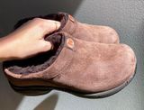 Brown slip on primo chill slide clogs with fuzzy interior 🔥 Photo 0