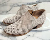 Lucky Brand Gray Suede Perforated Baylah Bootie Sz 9 Boho Minimalist Festival Photo 0