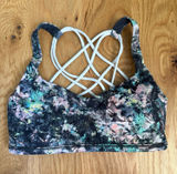 Lululemon Sports Bra Photo 0