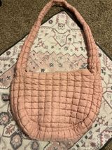Quilted/puffy crossbody Pink Photo 0