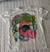 Urban Outfitters T-Shirt Photo 0