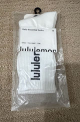 Lululemon Daily Essential Crew Socks Unisex White/Black Wordmark Size M Photo 0