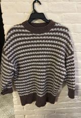 Sweater Photo 0